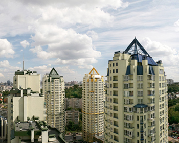 Four Seasons multipurpose residential complex, 18 Kudryashova Street, Kyiv